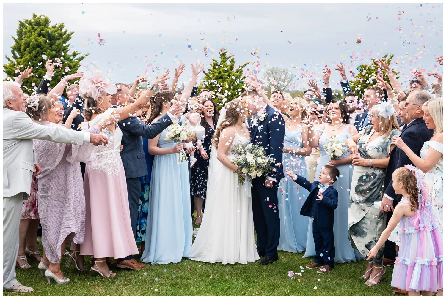 On mass confetti throw